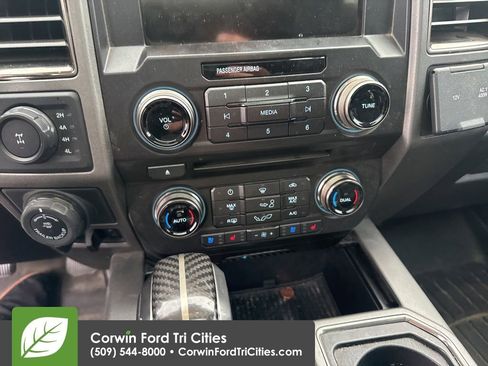 Used 2018 Ford F150 Raptor w/ Equipment Group 802A Luxury image 18