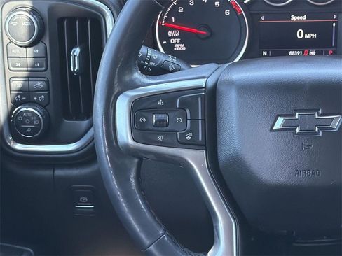 Used 2021 Chevrolet Silverado 1500 LT Trail Boss w/ Convenience Package II image 8