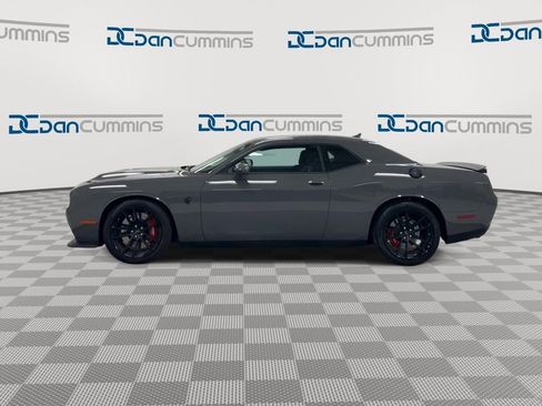 Used 2023 Dodge Challenger SRT Hellcat w/ Driver Convenience Group image 5