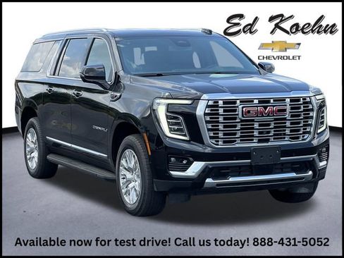 Used 2025 GMC Yukon XL Denali AWD/4WD image 1