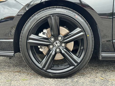 Used 2023 Honda Accord Sport image 25
