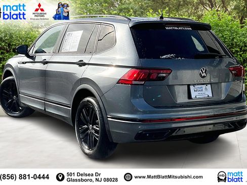 Used 2022 Volkswagen Tiguan SE R-Line image 13