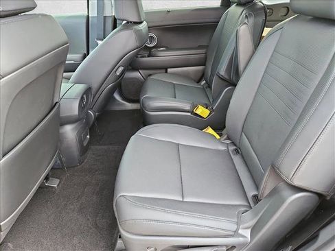 New 2026 Hyundai Palisade Limited FWD image 16