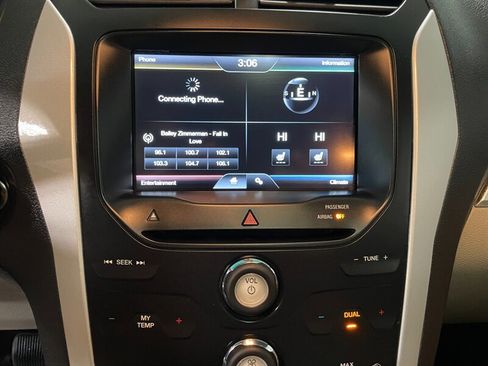 Used 2015 Ford Explorer XLT w/ Equipment Group 202A image 14