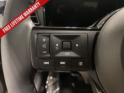 New 2026 Nissan Kicks SR w/ SR Premium Package FWD image 32
