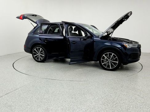 Used 2023 Audi Q7 3.0T Premium Plus w/ Premium Plus Package image 10