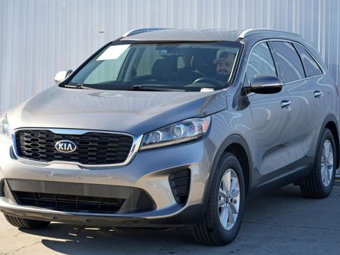 Used 2019 Kia Sorento LX w/ LX Convenience Package image 45