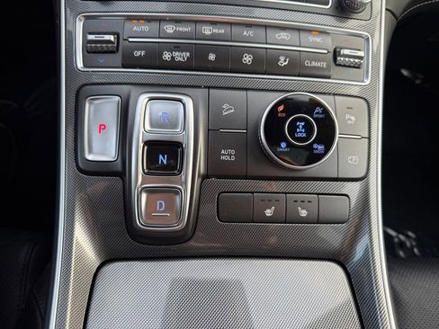 Used 2022 Hyundai Santa Fe SEL Premium image 29