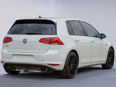 Used 2015 Volkswagen Golf 4-Door FWD image 7