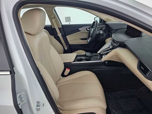 Certified 2025 Acura TLX w/ Technology Package image 10