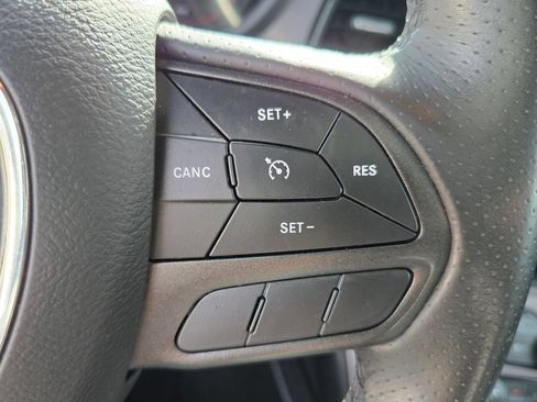 Used 2023 Dodge Challenger SXT w/ Blacktop Package RWD image 17