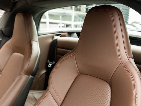 Used 2026 Porsche 911 Targa 4S image 25