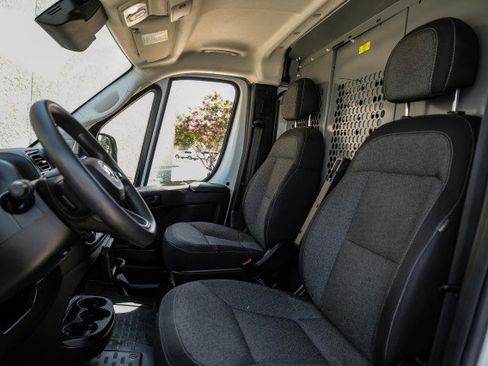 Used 2023 RAM ProMaster 2500 FWD image 26