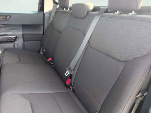 New 2025 Ford Maverick XL w/ Equipment Group 102A image 22