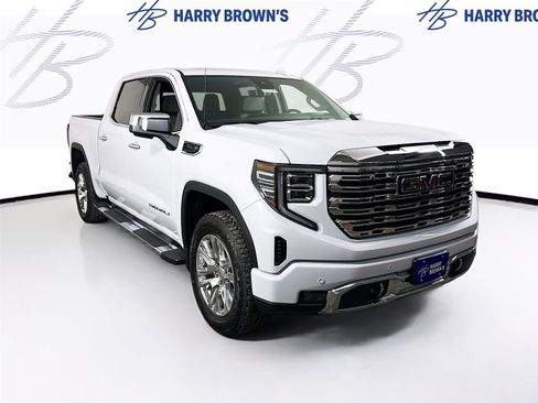 New 2026 GMC Sierra 1500 Denali w/ Technology Package AWD/4WD image 28