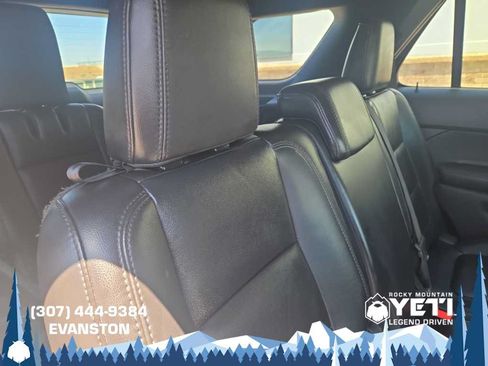 Used 2013 Ford Explorer XLT AWD/4WD image 13