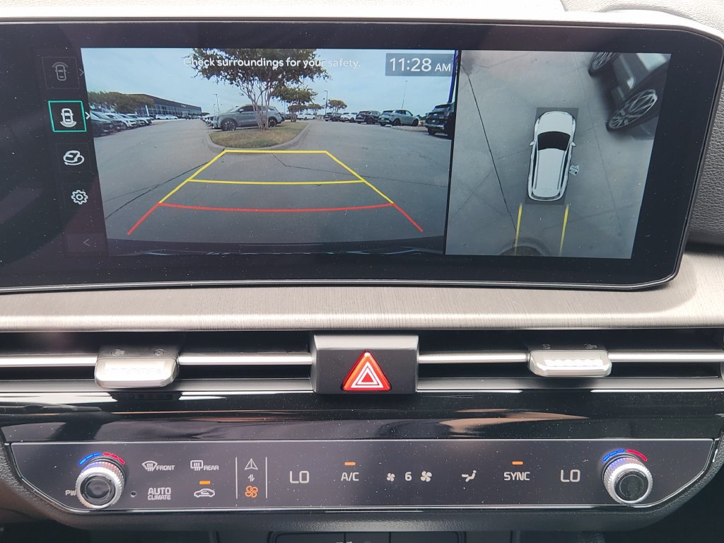 New 2026 Kia Sportage X-Line w/ X-Line Technology Package AWD/4WD image 14