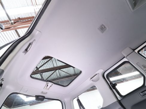 Used 2003 Honda Element EX image 49