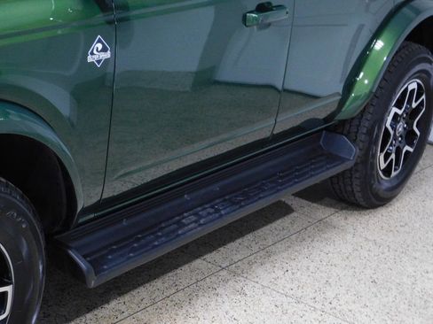 Used 2025 Ford Bronco Outer Banks AWD/4WD image 20