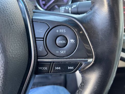 Used 2019 Toyota Camry XLE w/ Driver Assist Package FWD image 27