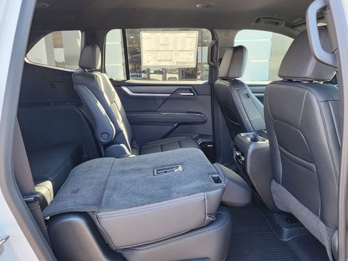 New 2026 GMC Acadia Elevation w/ Black Edition FWD image 46