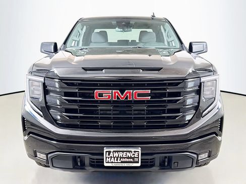 Certified 2026 GMC Sierra 1500 Elevation AWD/4WD image 2