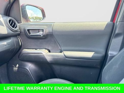 Used 2021 Toyota Tacoma TRD Off-Road w/ Technology Package AWD/4WD image 22