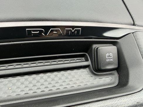 Used 2022 RAM 1500 Limited AWD/4WD image 31