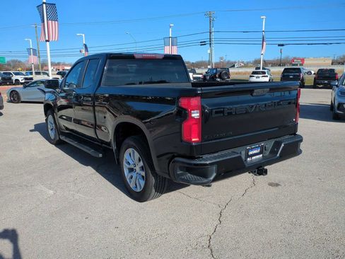 Used 2021 Chevrolet Silverado 1500 Custom w/ LPO, Dark Essentials Package image 6