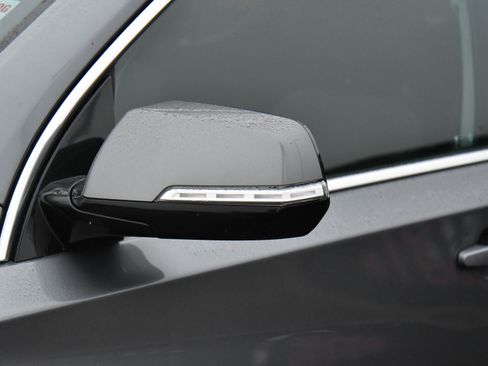 Used 2019 Chevrolet Traverse LT w/ LPO, Floor Liner Package image 13