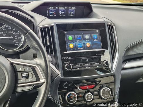 Used 2023 Subaru Forester Premium image 13