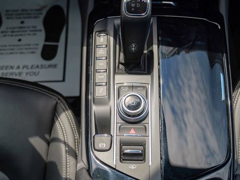 Used 2023 Maserati Levante Modena AWD/4WD image 52