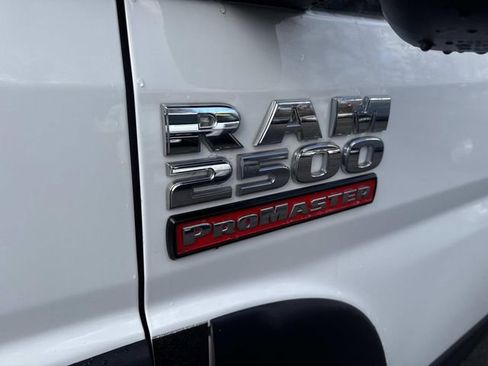 Used 2020 RAM ProMaster 2500 w/ Interior Convenience Group image 14