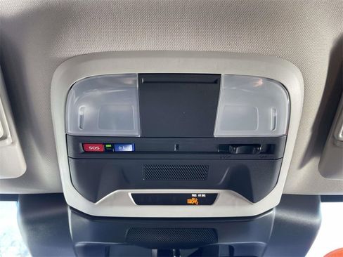 Used 2024 Subaru Crosstrek 2.0i Premium w/ Popular Package #3 image 30