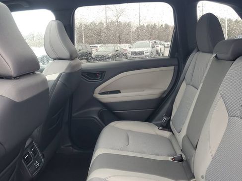 Certified 2026 Subaru Forester Premium AWD/4WD image 27