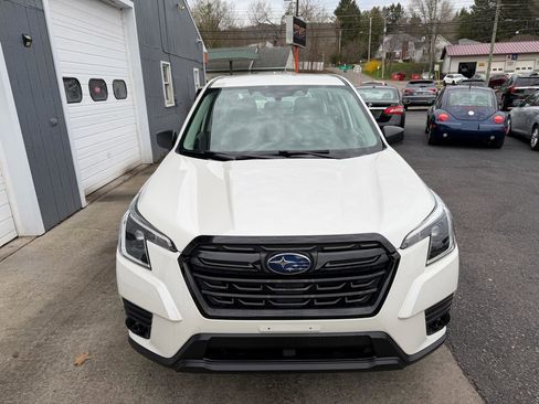 Used 2022 Subaru Forester image 2