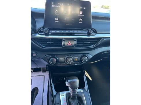 Used 2021 Kia Forte GT-Line image 25