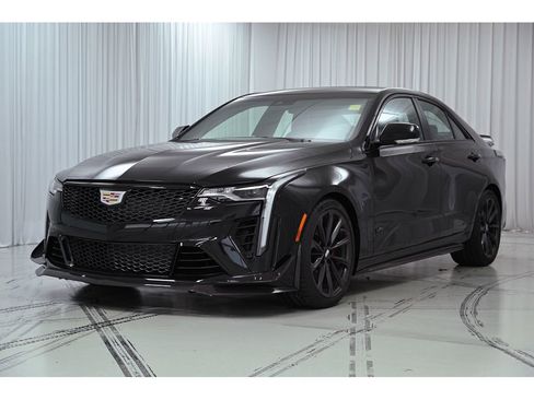 New 2026 Cadillac CT4 V Blackwing w/ Carbon Fiber 1 Package image 4