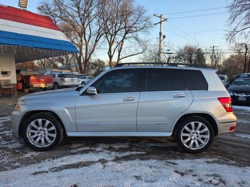 Used 2010 Mercedes-Benz GLK 350 GLK 350 4MATIC AWD 4dr SUV image 3