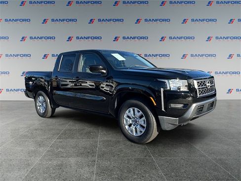 Used 2022 Nissan Frontier SV image 7