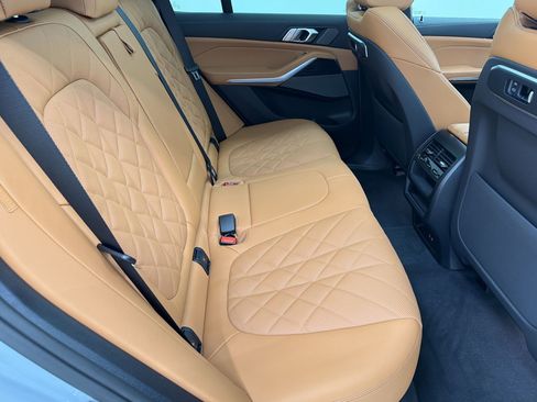 New 2026 BMW X5 xDrive50e w/ M Sport Package AWD/4WD image 24