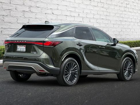 Certified 2025 Lexus RX 350 Premium w/ Convenience Package AWD/4WD image 4