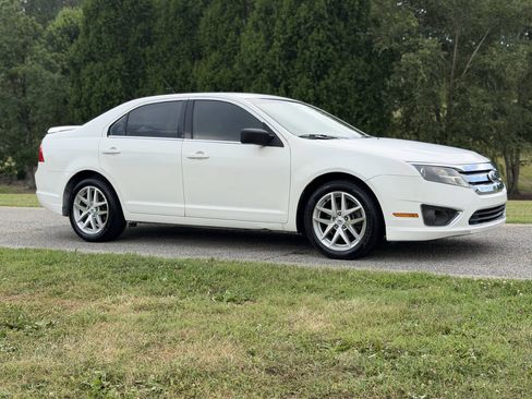 Used 2011 Ford Fusion SEL FWD image 18