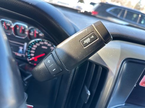 Used 2018 Chevrolet Silverado 2500 LT image 30