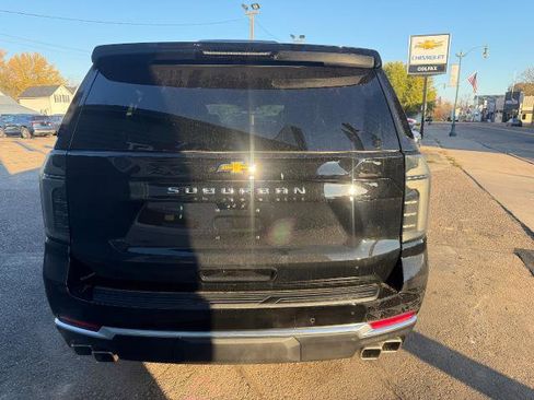 New 2026 Chevrolet Suburban High Country AWD/4WD image 6