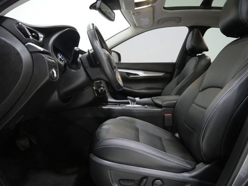 Used 2020 INFINITI QX50 Luxe AWD/4WD image 13