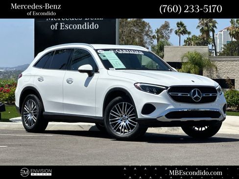 Certified 2025 Mercedes-Benz GLC 300 image 1