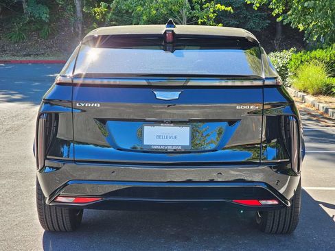 New 2026 Cadillac Lyriq Sport AWD/4WD image 4
