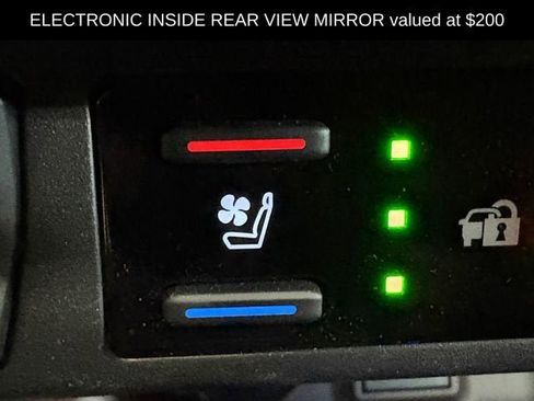 Used 2025 Toyota RAV4 Limited w/ Advanced Technology Package image 9