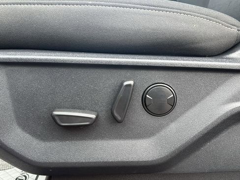 Used 2023 Ford F150 XLT w/ Equipment Group 302A High image 27